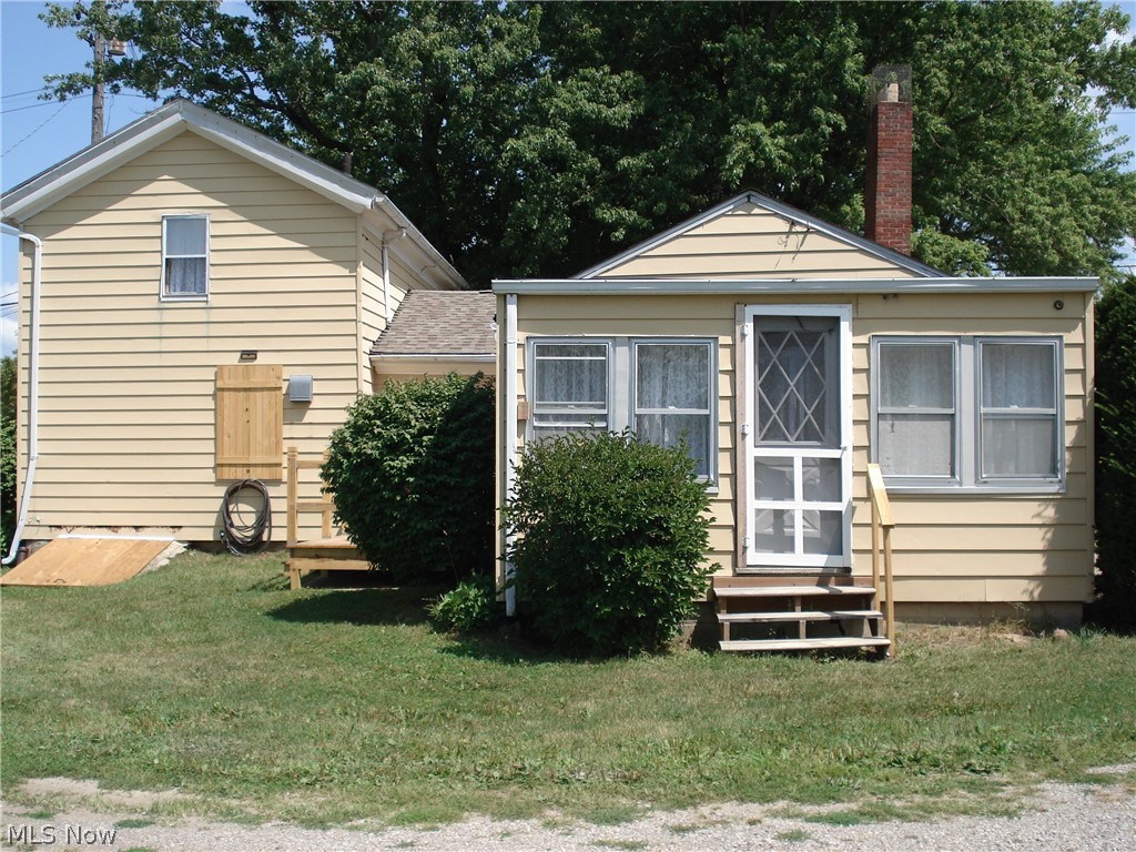 852 S Broadway Geneva OH 44041