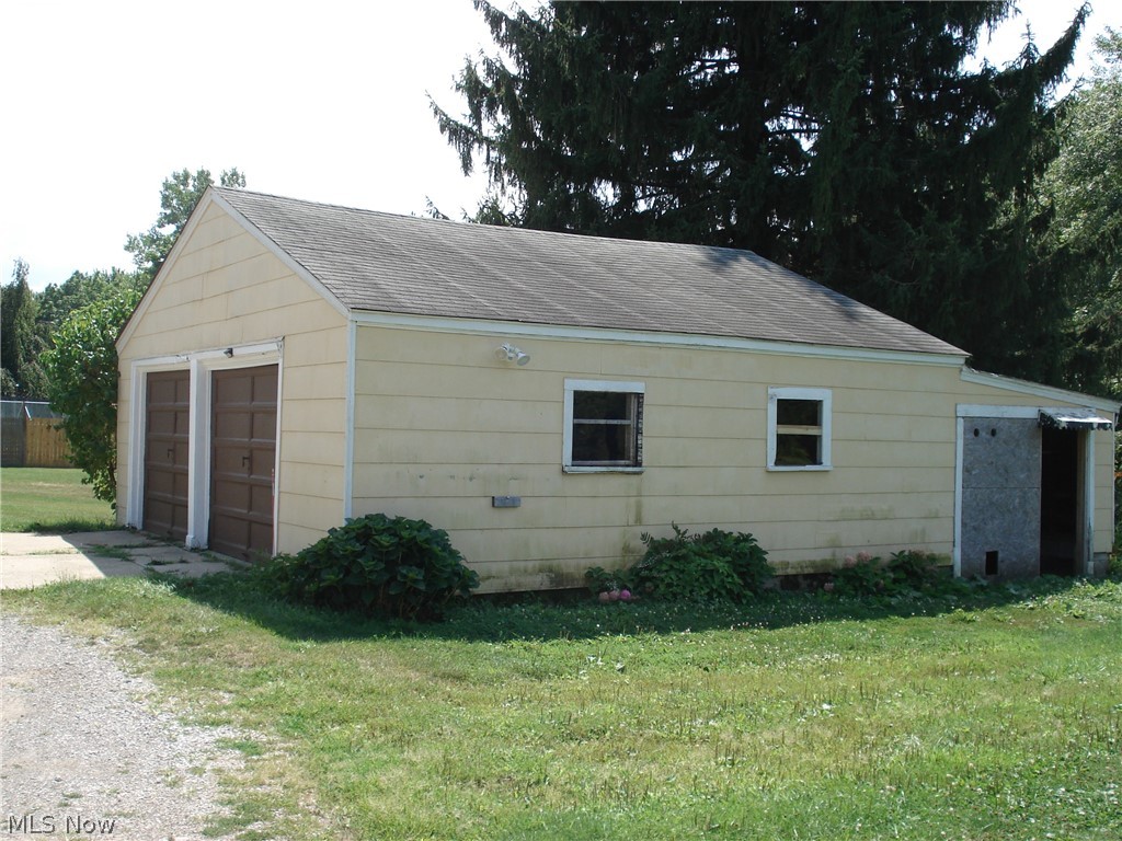 852 S Broadway Geneva OH 44041