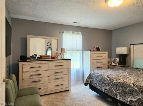 425 Harvest Drive Ravenna OH 44266