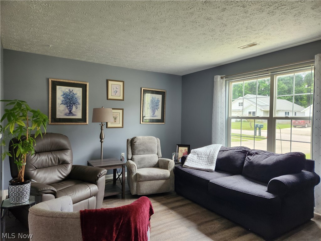 425 Harvest Drive Ravenna OH 44266