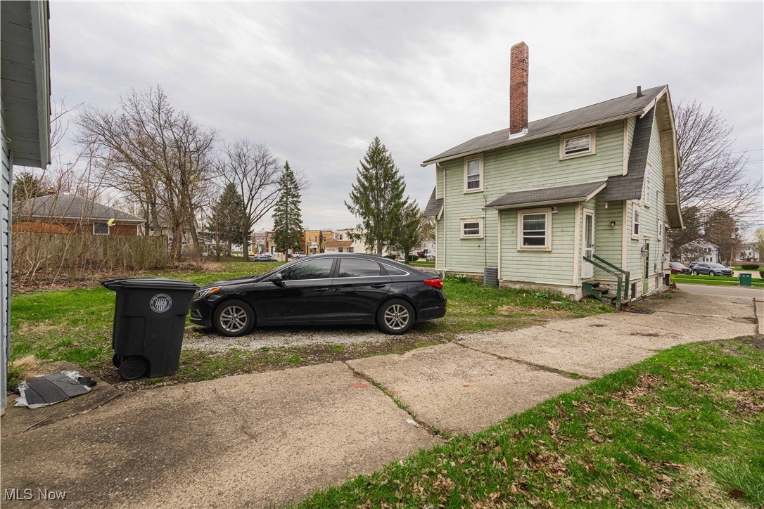 1051 Brown Street Akron OH 44301