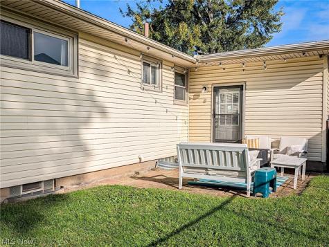 2620 Helen Place NW Canton OH 44708