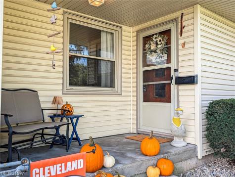 2620 Helen Place NW Canton OH 44708