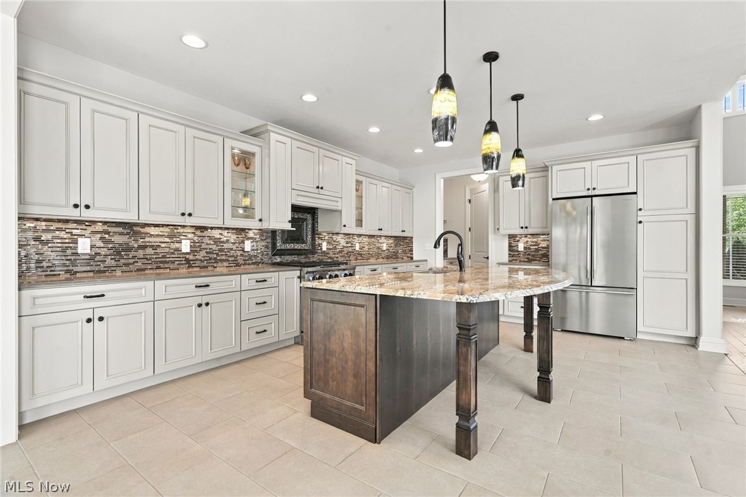 1137 Laurel Green Drive NE North Canton OH 44720