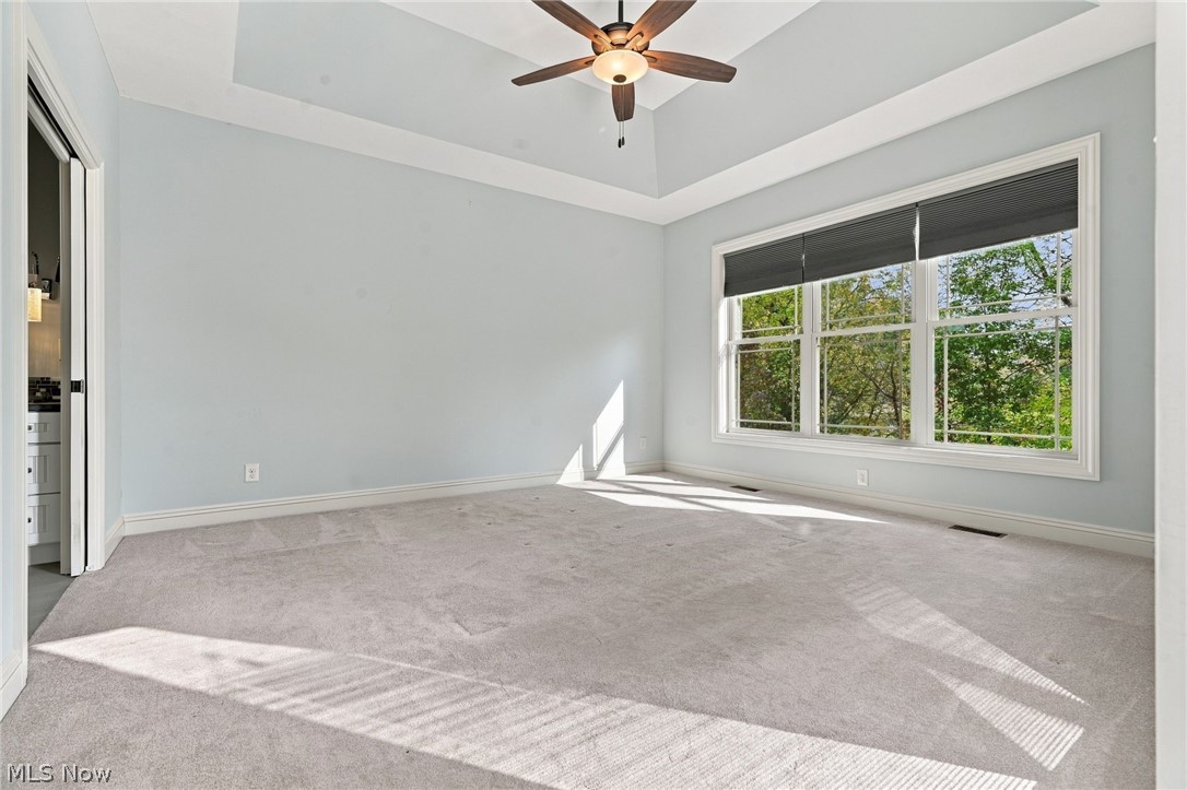 1137 Laurel Green Drive NE North Canton OH 44720
