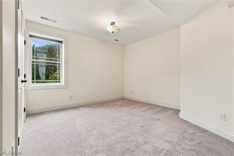 1137 Laurel Green Drive NE North Canton OH 44720