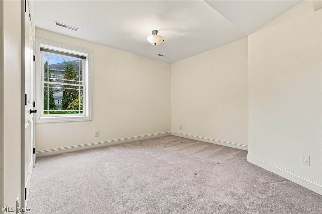 1137 Laurel Green Drive NE North Canton OH 44720