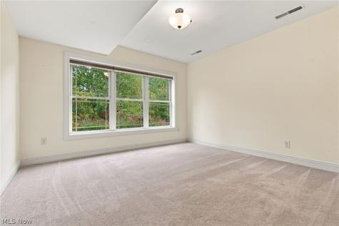 1137 Laurel Green Drive NE North Canton OH 44720
