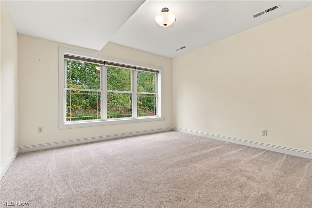 1137 Laurel Green Drive NE North Canton OH 44720