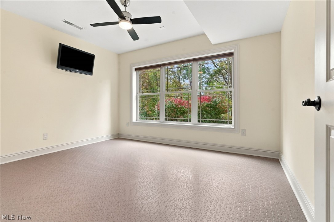 1137 Laurel Green Drive NE North Canton OH 44720