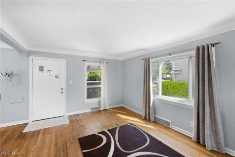 3268 W 142nd Street Cleveland OH 44111