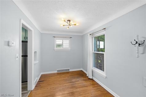 3268 W 142nd Street Cleveland OH 44111