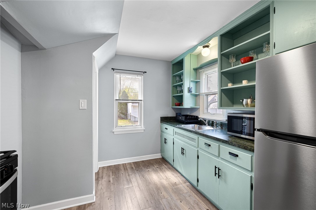 3268 W 142nd Street Cleveland OH 44111