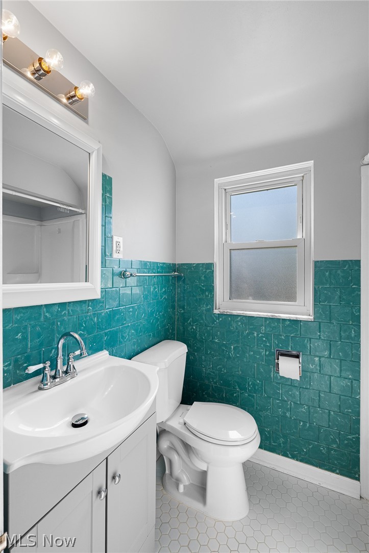 3268 W 142nd Street Cleveland OH 44111