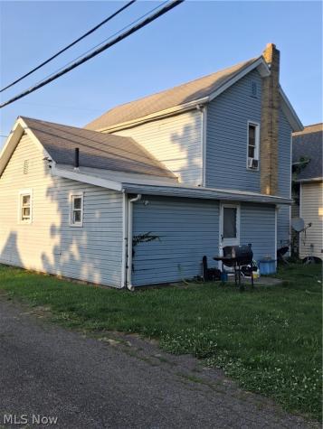 1412 4th Street NE Canton OH 44704