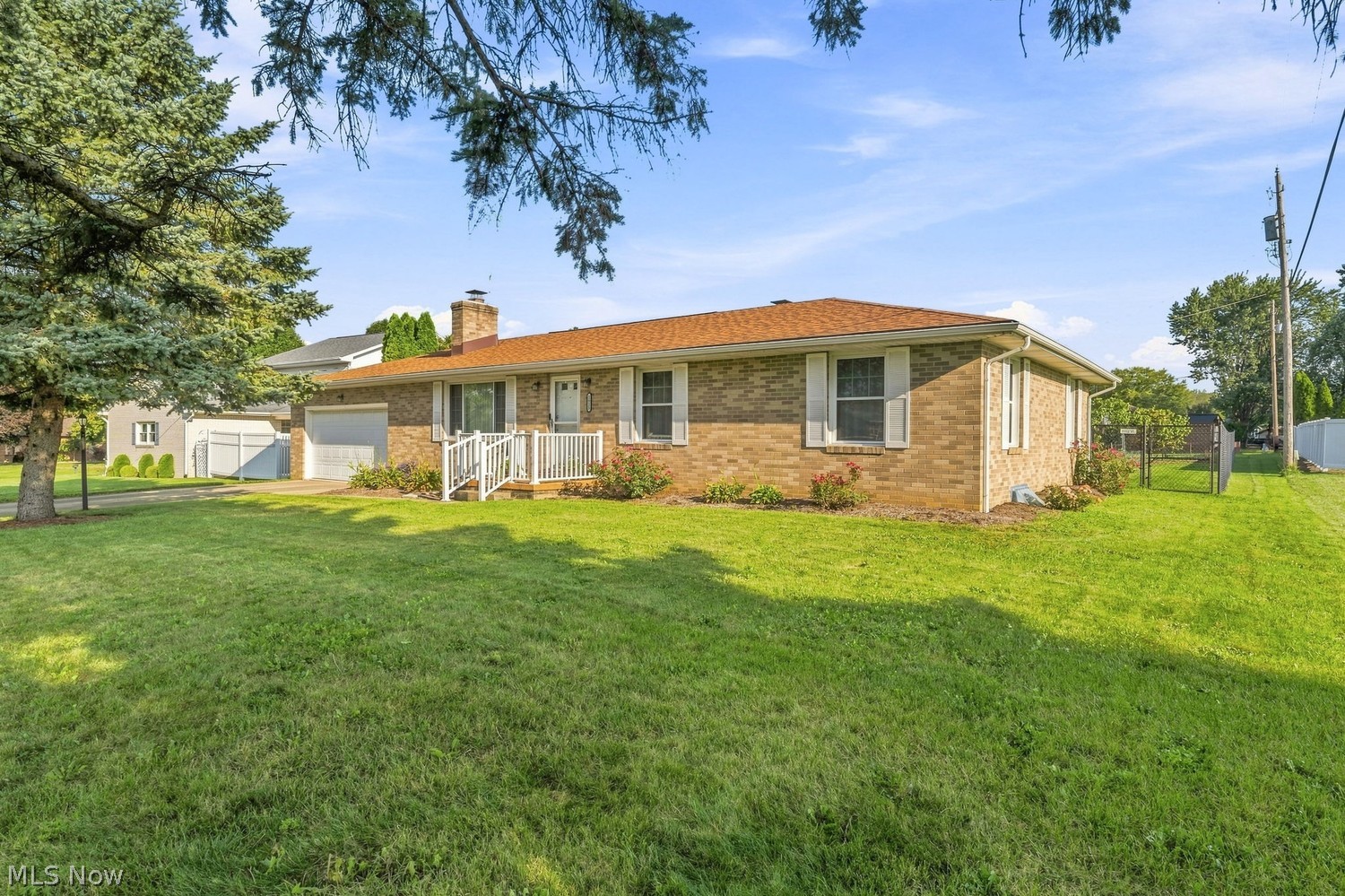 2015 Wittenberg Street Louisville OH 44641