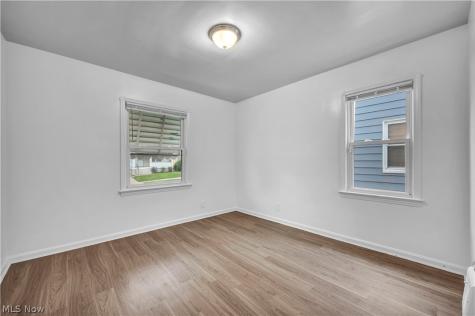 4625 E 88th Street Garfield Heights OH 44125