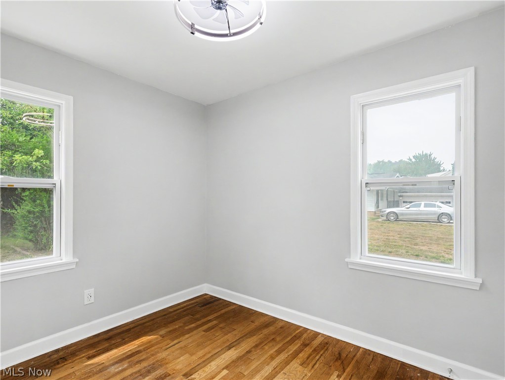 19808 Kings Highway Warrensville Heights OH 44122