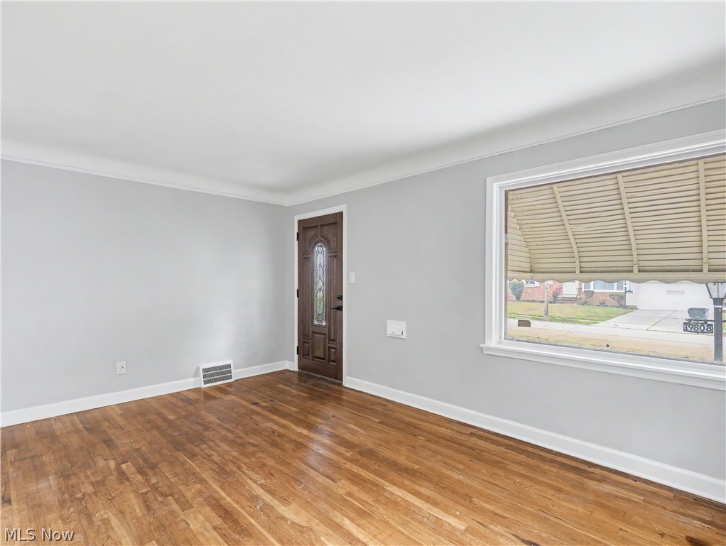 19808 Kings Highway Warrensville Heights OH 44122