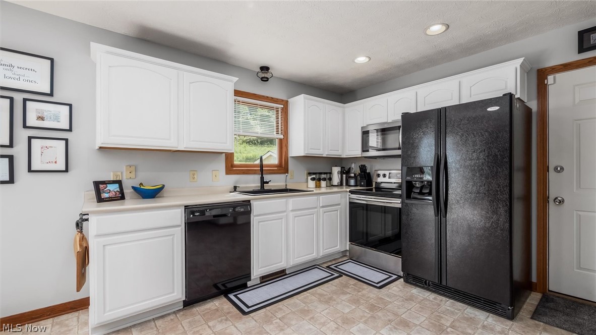 1480 Sunflower Road New Concord OH 43762