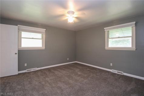 2985 Heatherbrae Drive Youngstown OH 44514