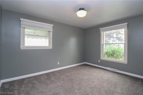 2985 Heatherbrae Drive Youngstown OH 44514