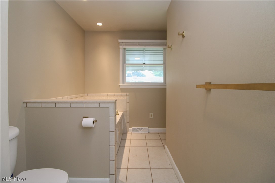 2985 Heatherbrae Drive Youngstown OH 44514
