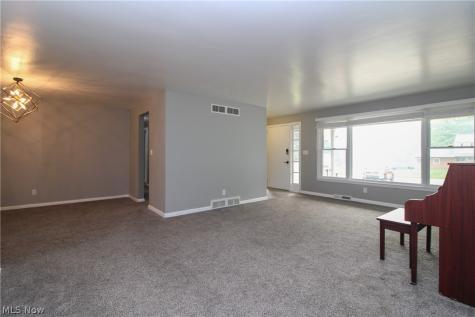 2985 Heatherbrae Drive Youngstown OH 44514