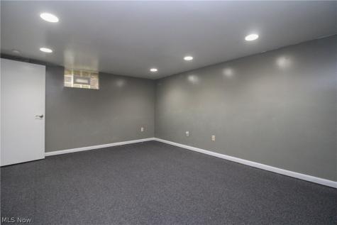 2985 Heatherbrae Drive Youngstown OH 44514