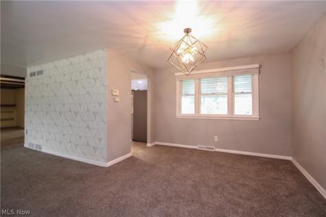 2985 Heatherbrae Drive Youngstown OH 44514
