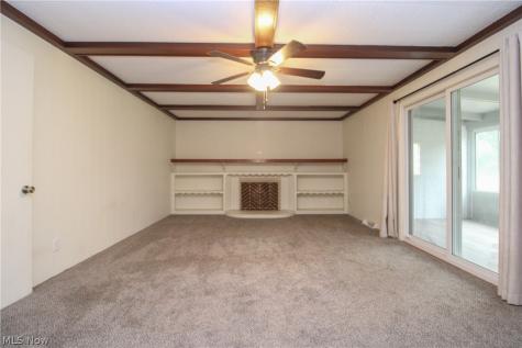 2985 Heatherbrae Drive Youngstown OH 44514