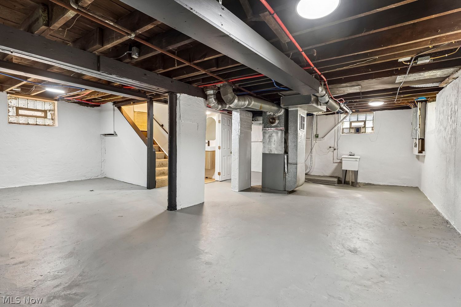 1045 Nela View Road Cleveland Heights OH 44112