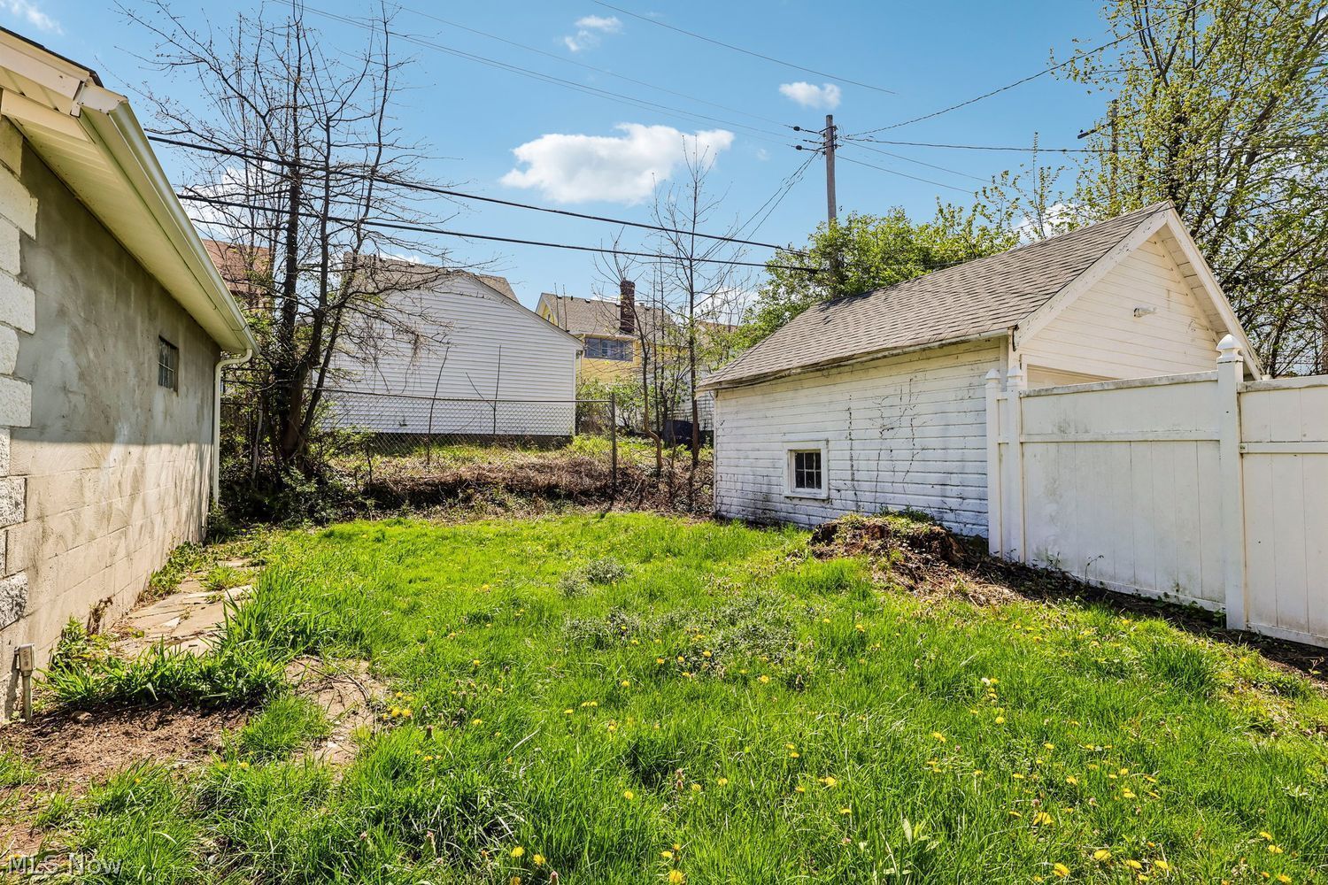 1045 Nela View Road Cleveland Heights OH 44112
