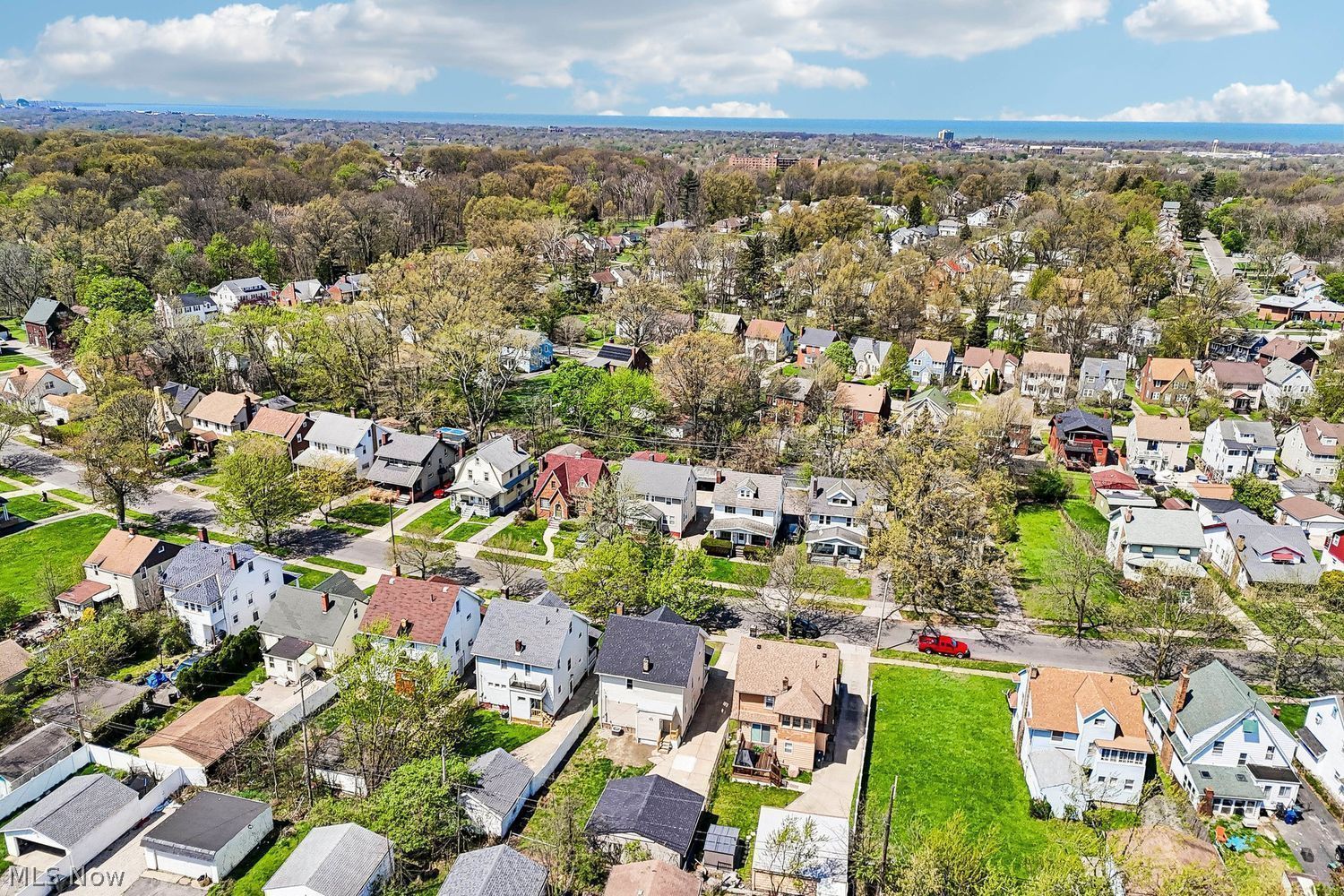 1045 Nela View Road Cleveland Heights OH 44112