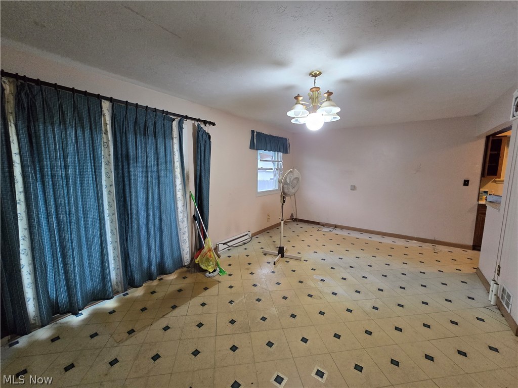 19145 Homeway Avenue Cleveland OH 44135