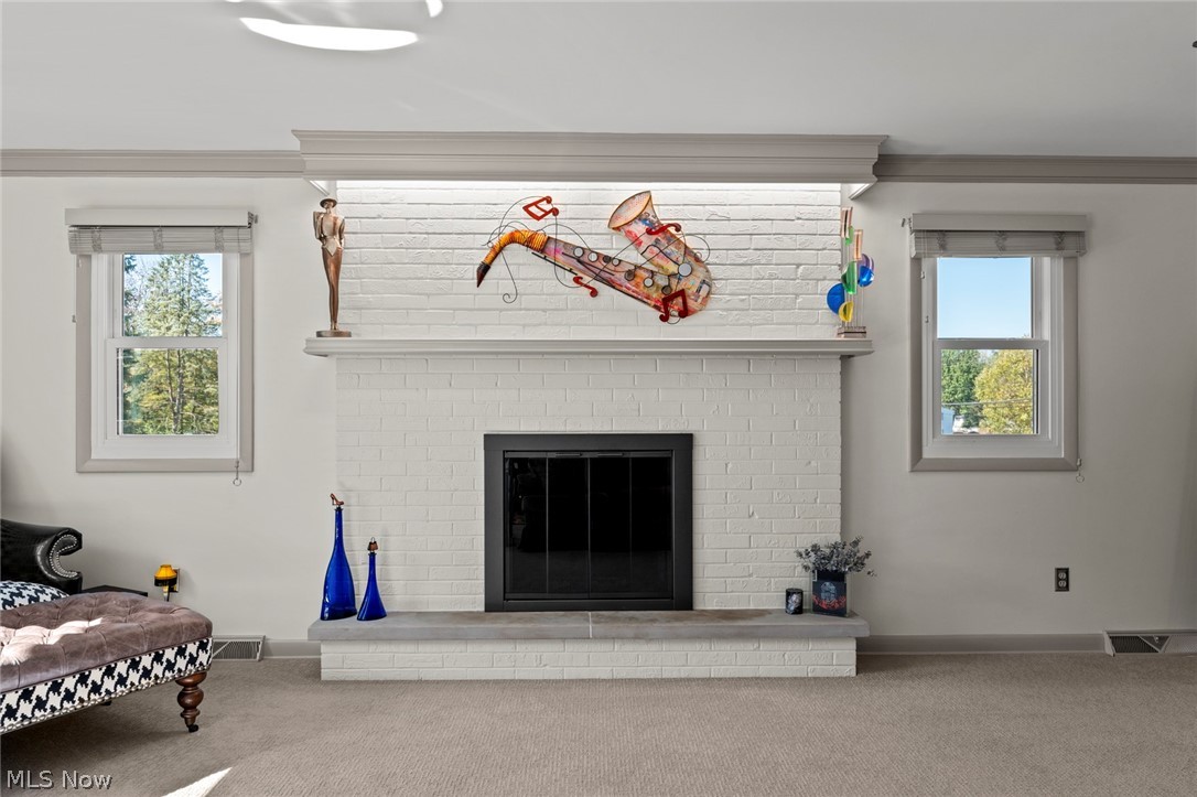 907 Lindy Lane Avenue SW North Canton OH 44720