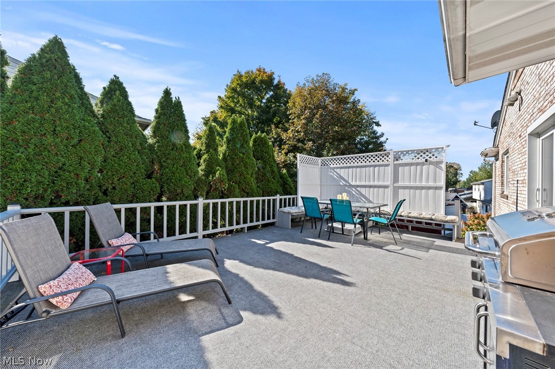 907 Lindy Lane Avenue SW North Canton OH 44720