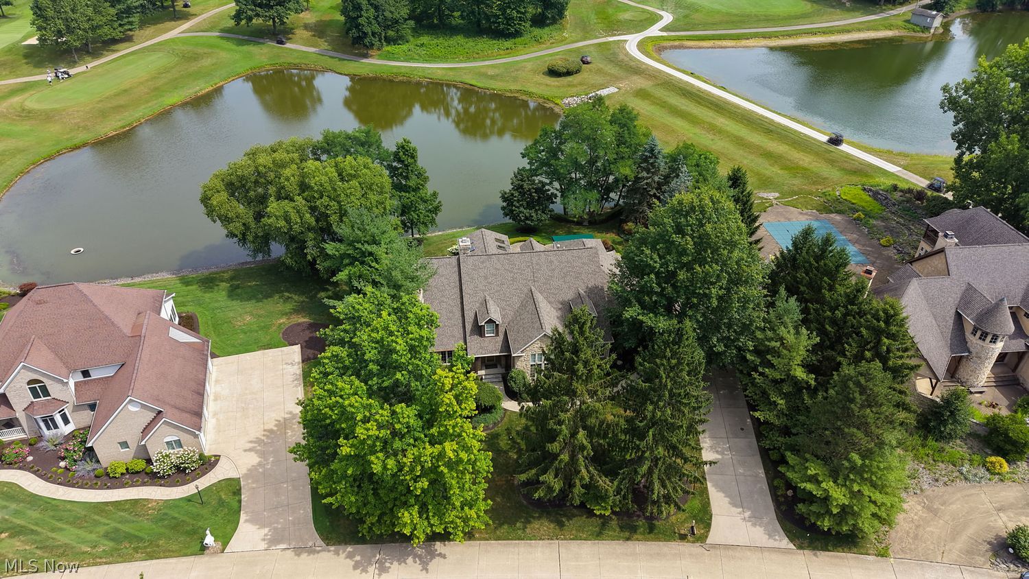 3825 Weymouth Woods Drive Medina OH 44256