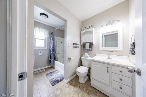 395 Pattie Drive Berea OH 44017