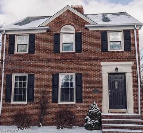 15906 Normandy Avenue Cleveland OH 44111