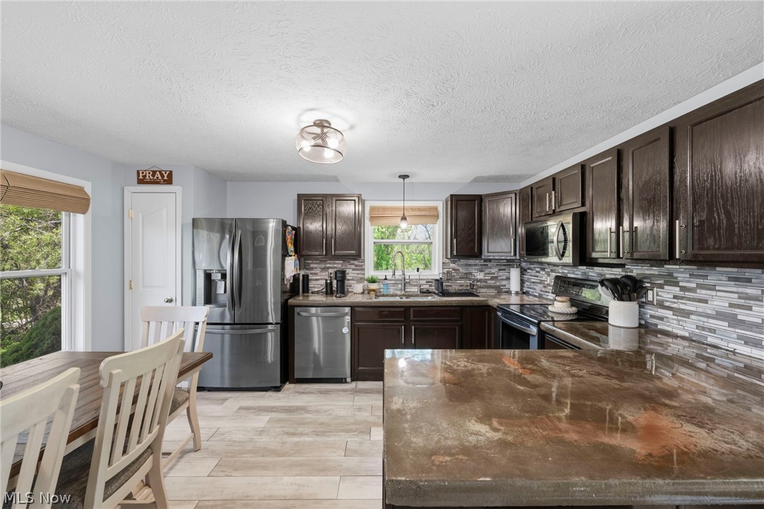 4602 High Mill Avenue NW Massillon OH 44647