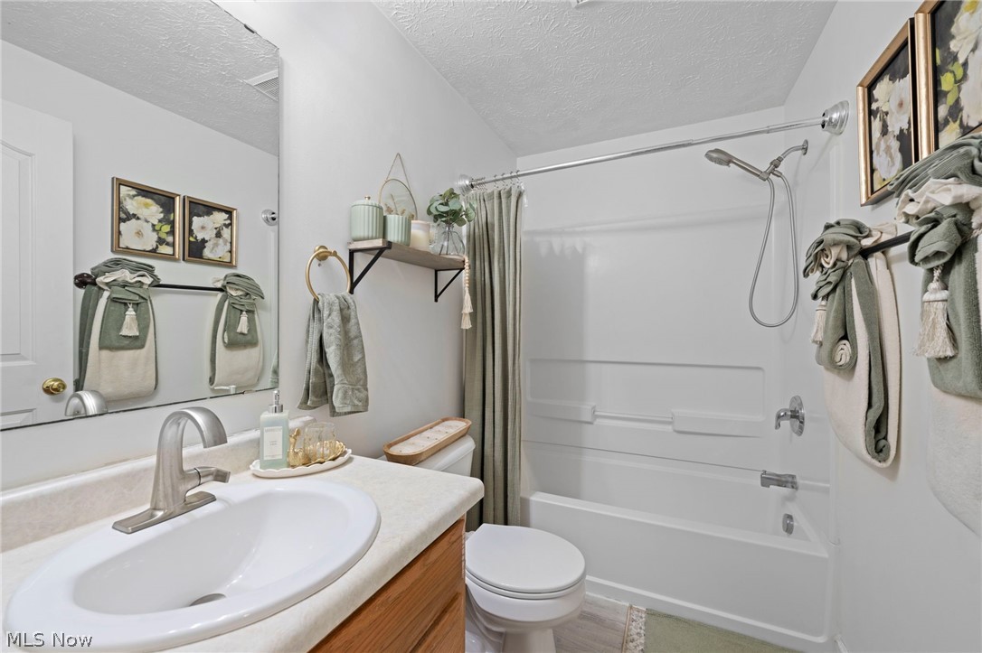 4602 High Mill Avenue NW Massillon OH 44647