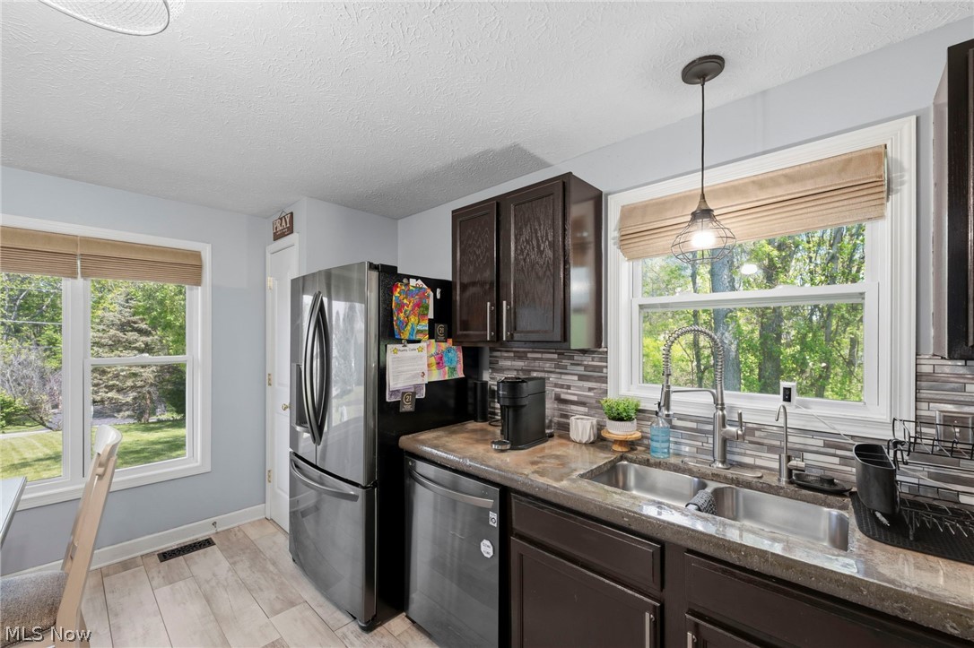 4602 High Mill Avenue NW Massillon OH 44647