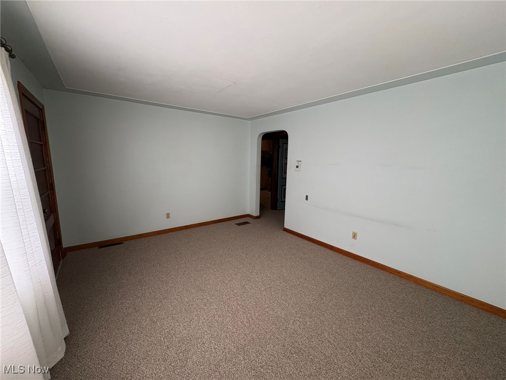 453 Kenyon Avenue Elyria OH 44035