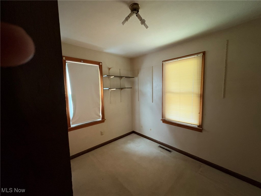 453 Kenyon Avenue Elyria OH 44035