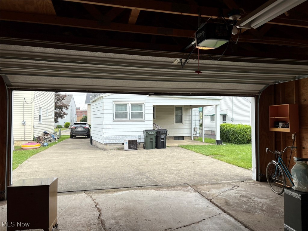453 Kenyon Avenue Elyria OH 44035