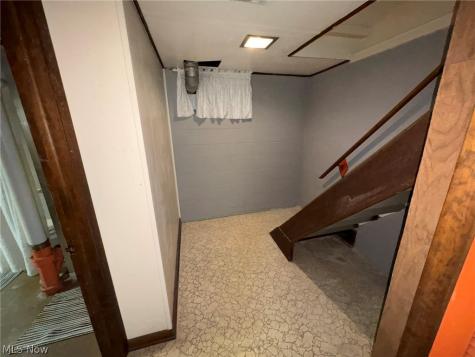453 Kenyon Avenue Elyria OH 44035