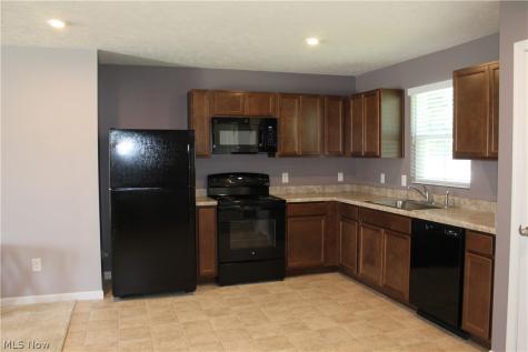 549 Creek Bend Trail Lodi OH 44254
