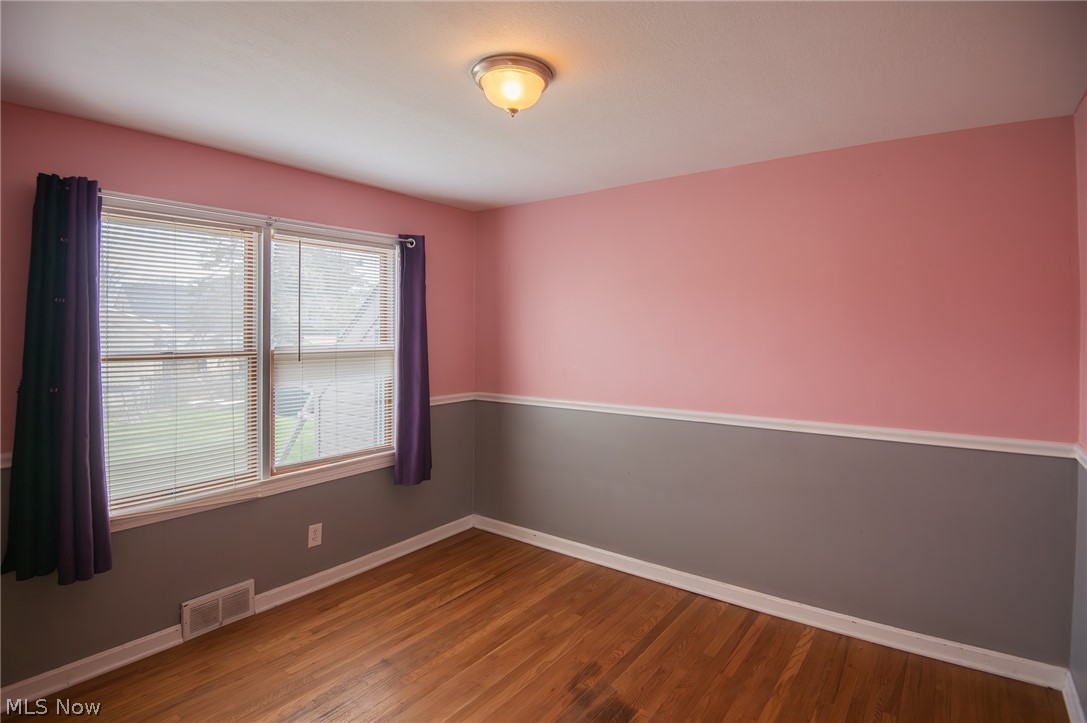 107 Renee Drive Struthers OH 44471