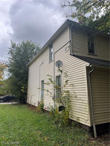 7712 Redell Avenue Cleveland OH 44103